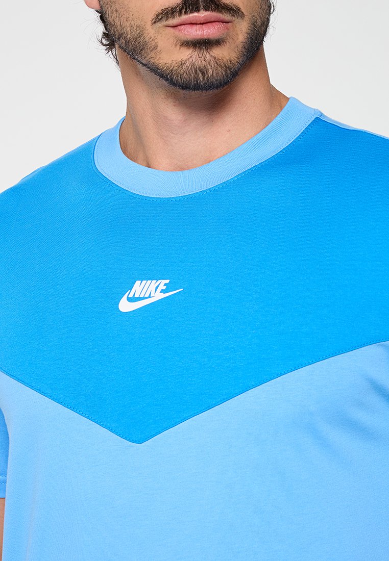 Nike Sportswear