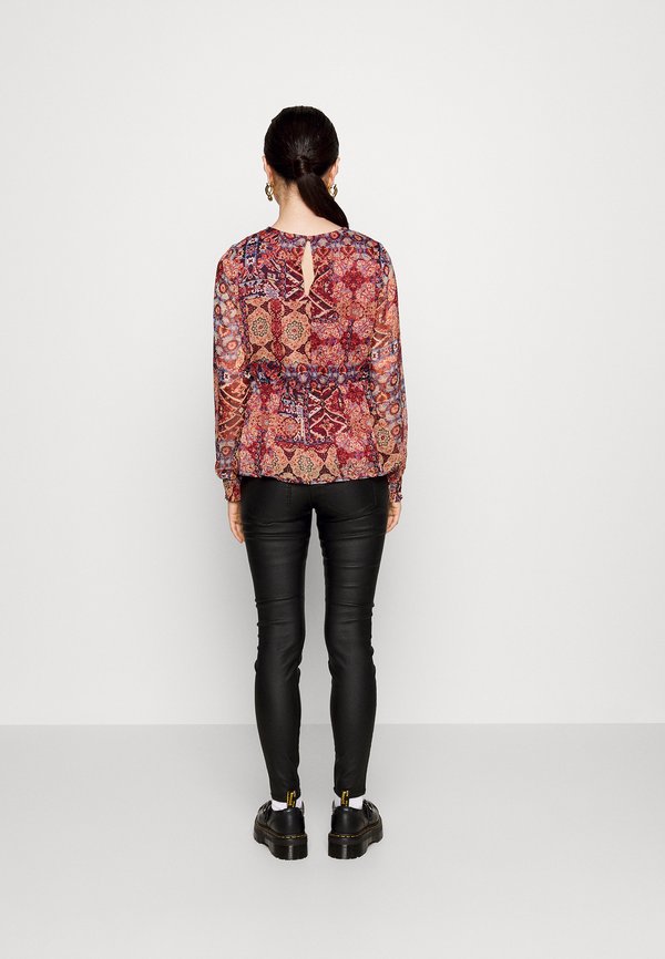 Vero Moda Petite VMPHILINE O NECK