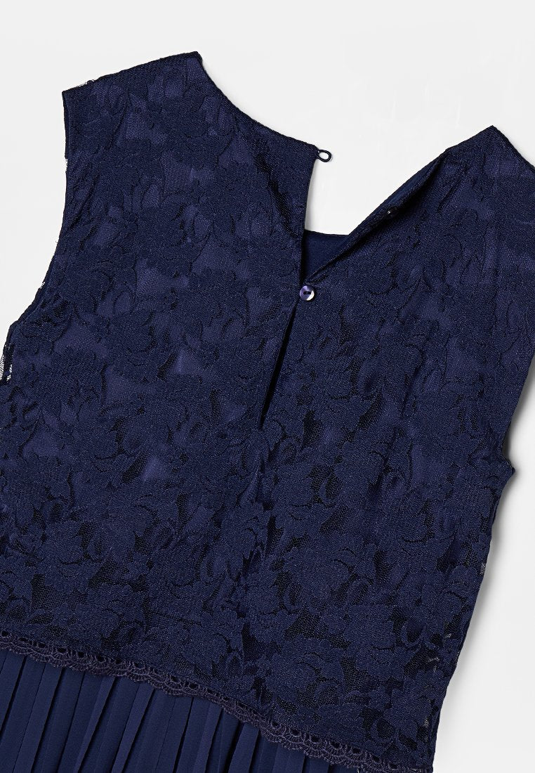 happy girls Jumpsuit Media 4