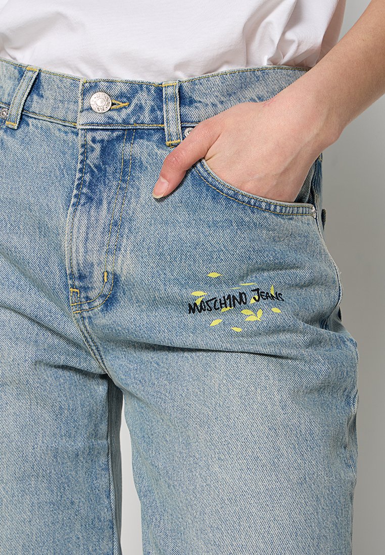 MOSCHINO JEANS