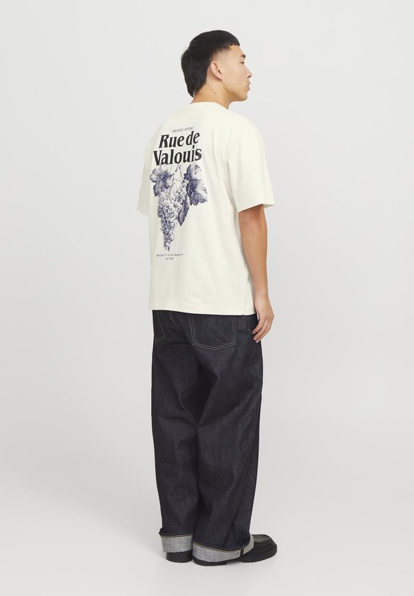 Jack & Jones JORPAROS TEE - Print T-shirt - antique white print:grapes