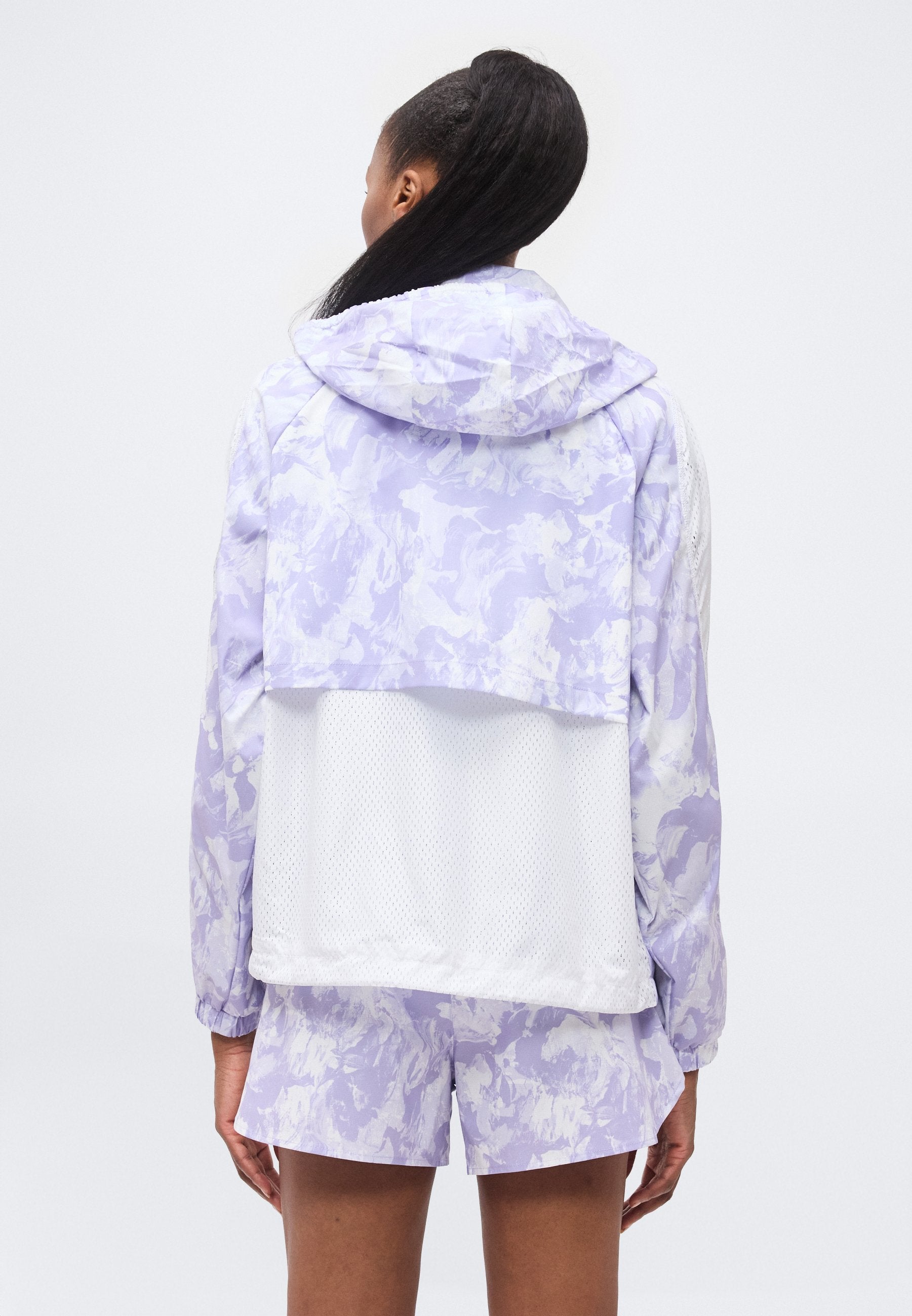 JACKET Media 5