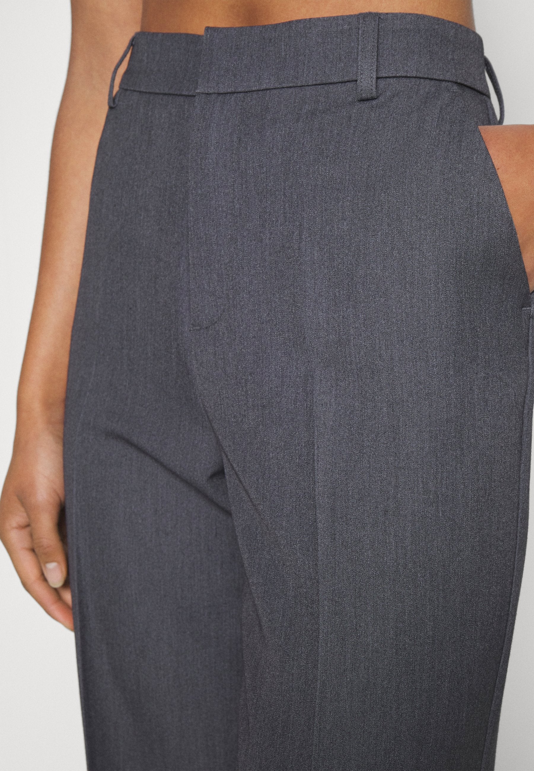 ONLHATTIE PANT Media 6