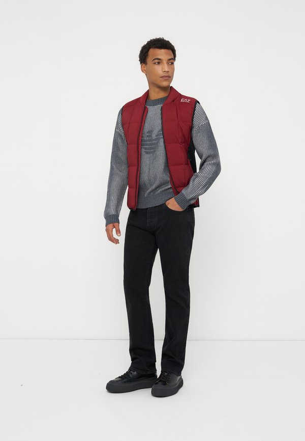 EA7 Emporio Armani
