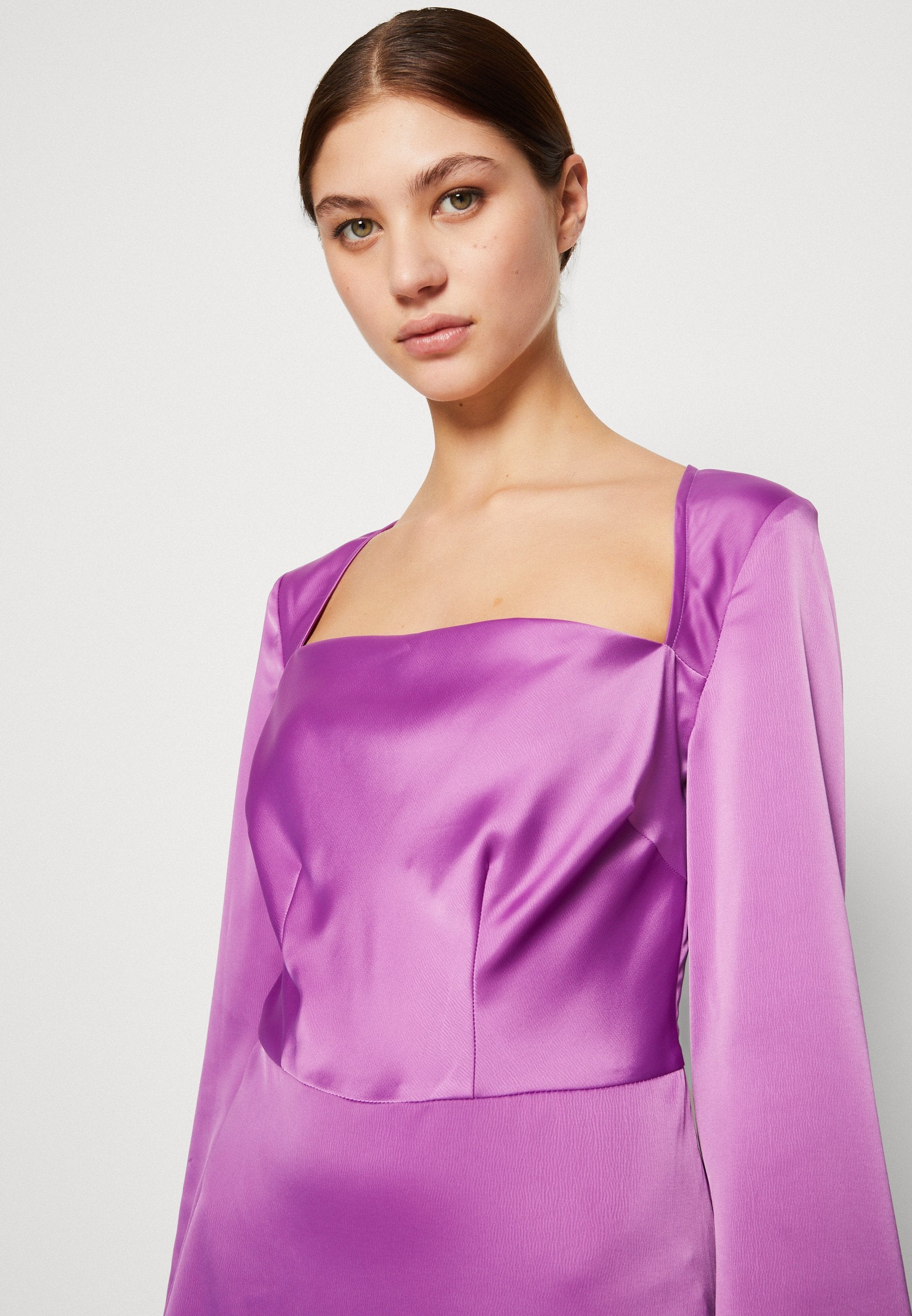 SOMETHINGNEW JENNIFER MINI DRESS