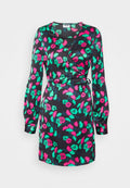 NMSTELLA WRAP DRESS Media 1