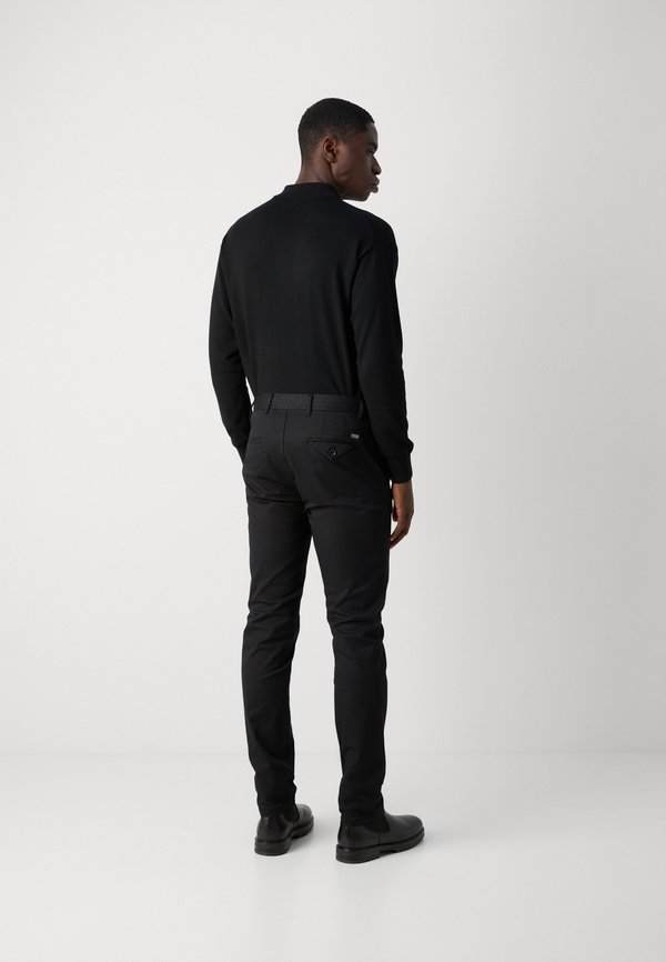 Scotch & Soda ESSENTIALS STUART