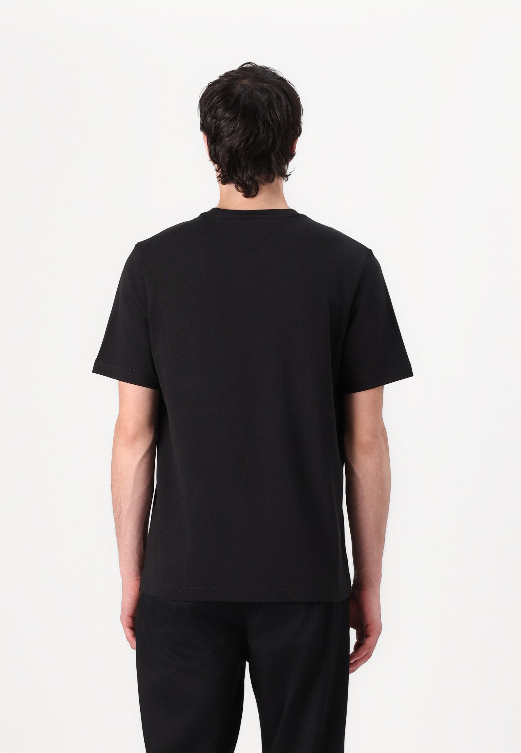 SCRIPT TEE Media 4