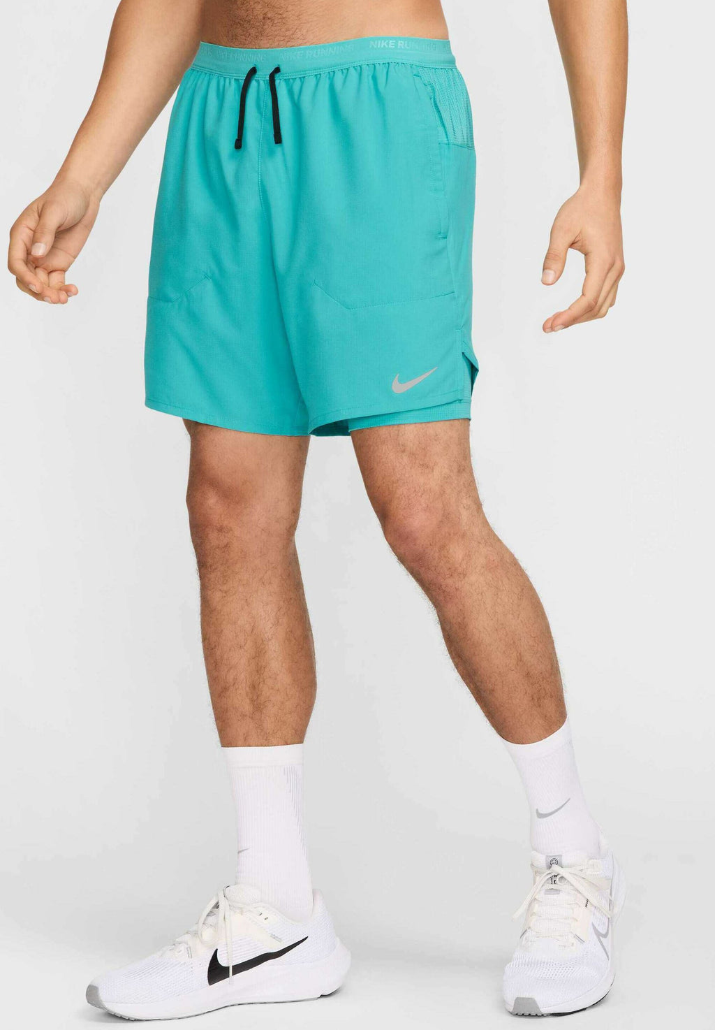 Nike Performance STRIDE SHORT