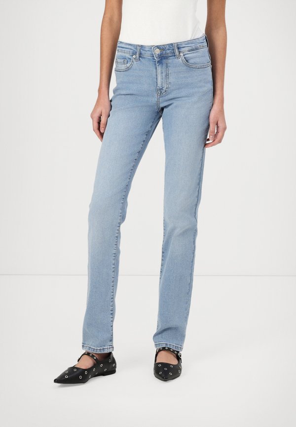 ONLY Slim fit ONLSUI Mid waist - Slim fit jeans - light blue denim