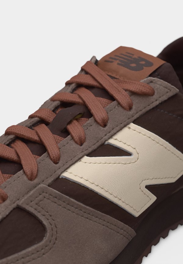 New Balance U471 UNISEX