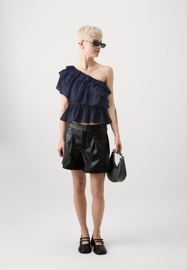 Vero Moda Petite VMLUCA ONE SHOULDER