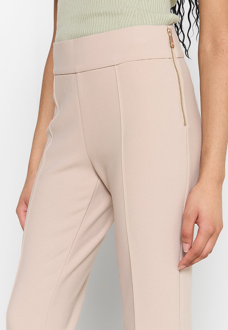 MARCIANO BY GUESS MIRTA
