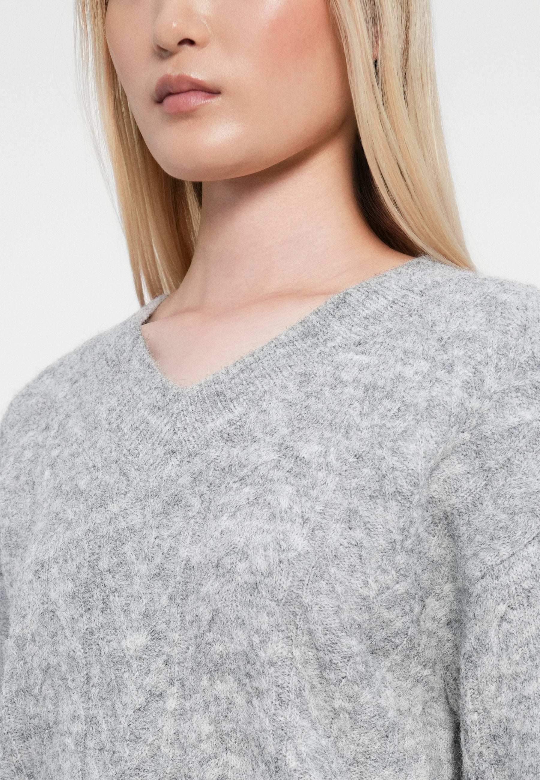 VILA VIEMMELIE V NECK PULLOVER