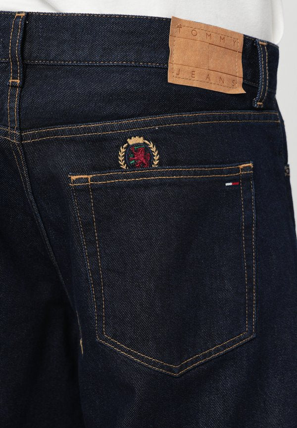 Tommy Jeans JAIMIE EMBROIDERY RELAXED STRAIGHT LEG JEANS