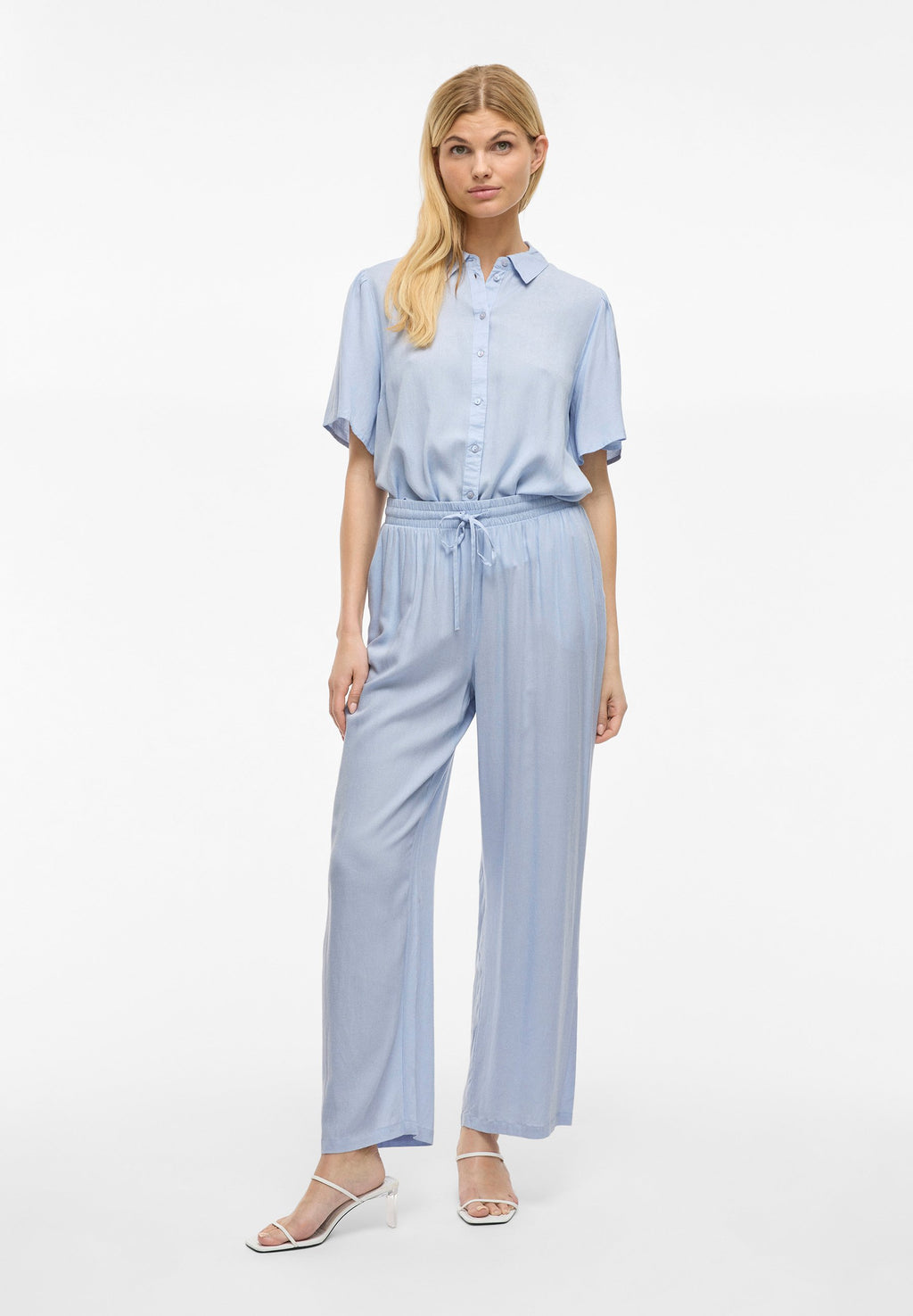 VILA Loose fit