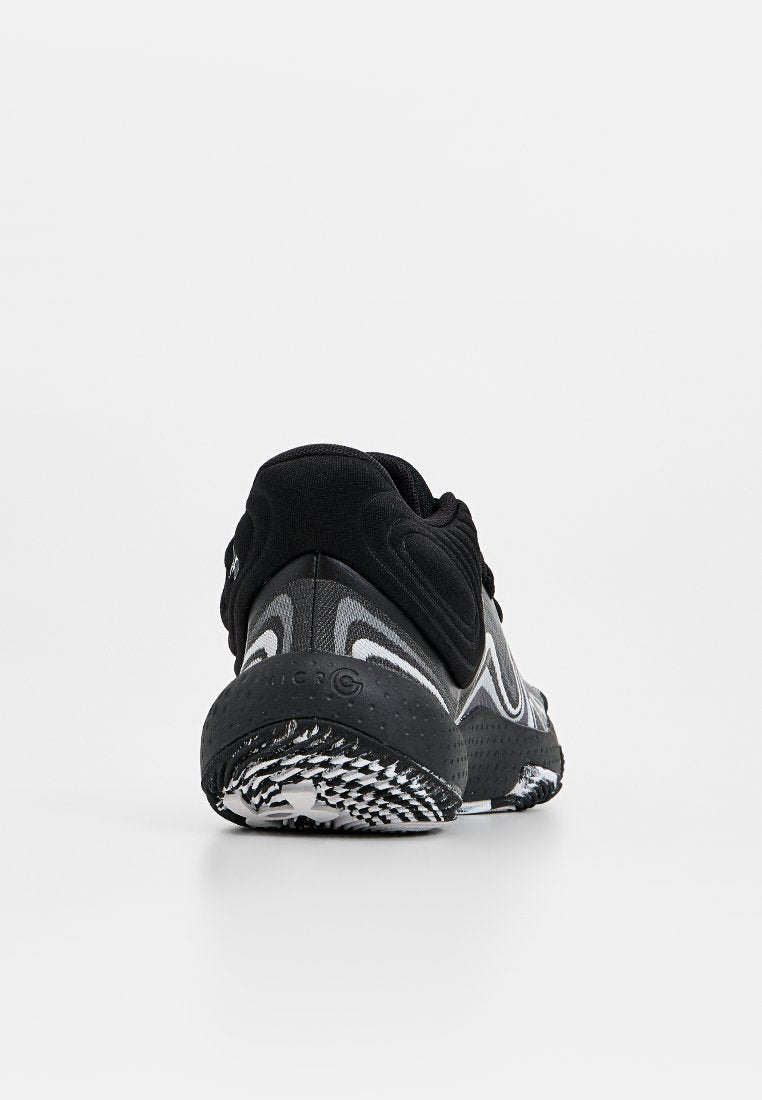 Under Armour SPAWN 6 MID