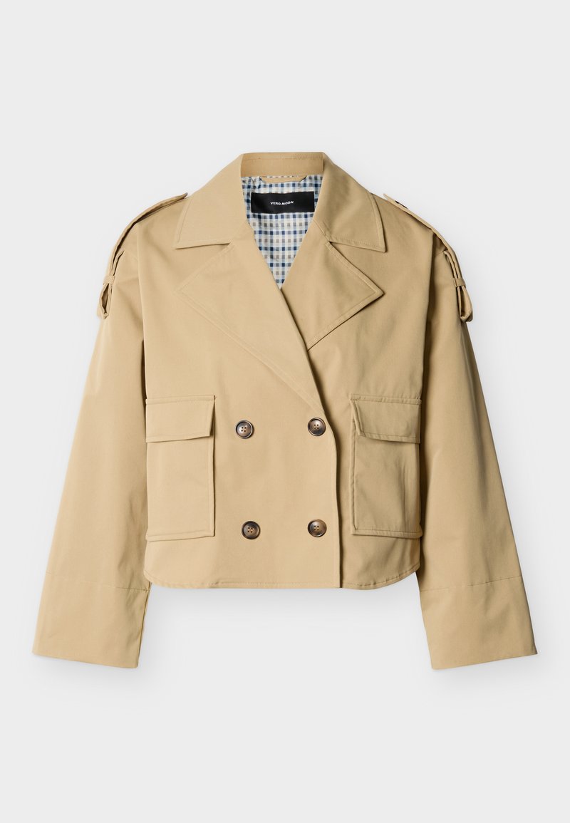 Beige, kurz geschnittenes zweireihiges Jackett mit breiten Revers, Klapptaschen, mit Knöpfen versehenen Schulterriemen und kariert gefüttertem Kragen.