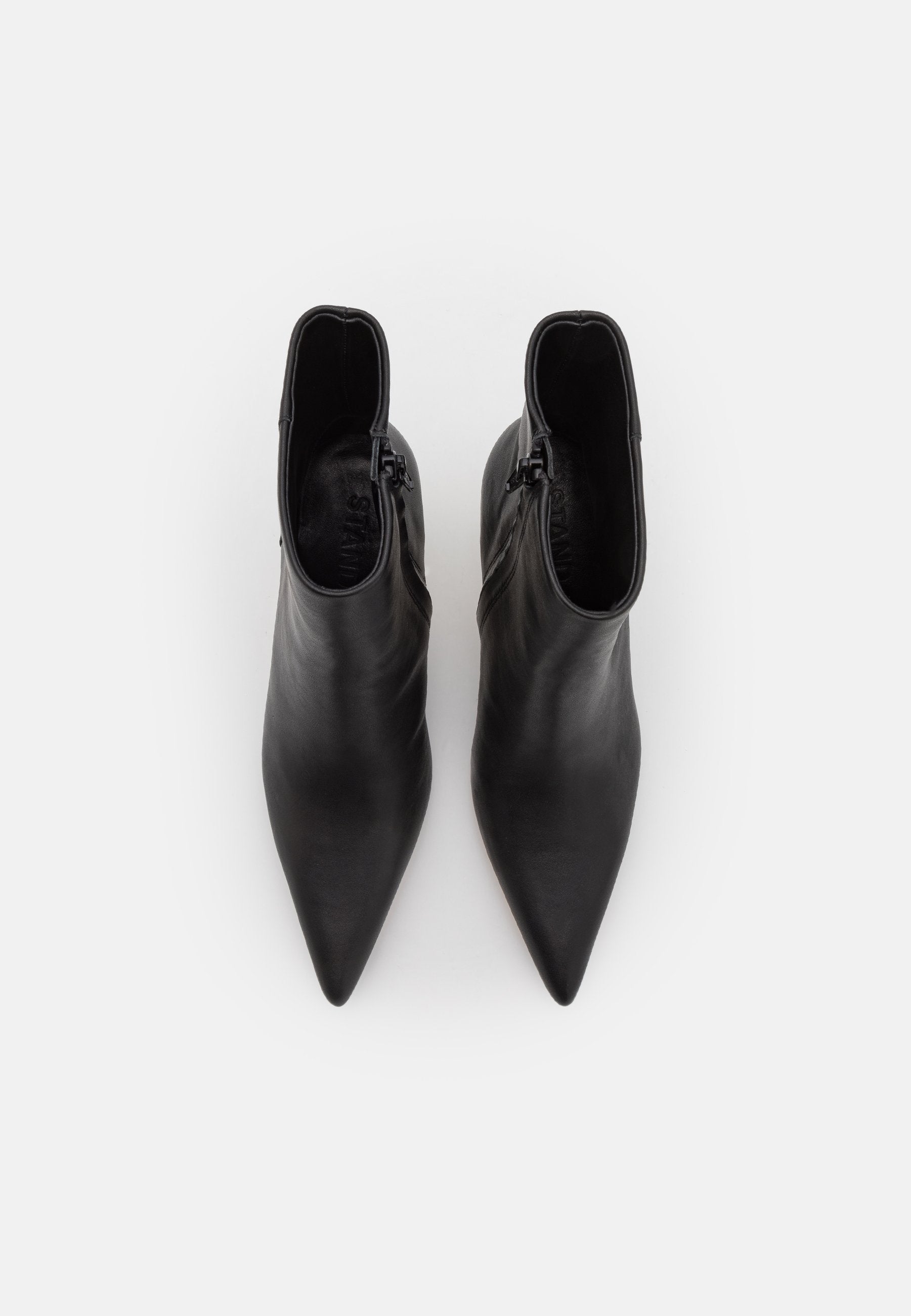 STAND STUDIO MADISON STUDDED BOOT