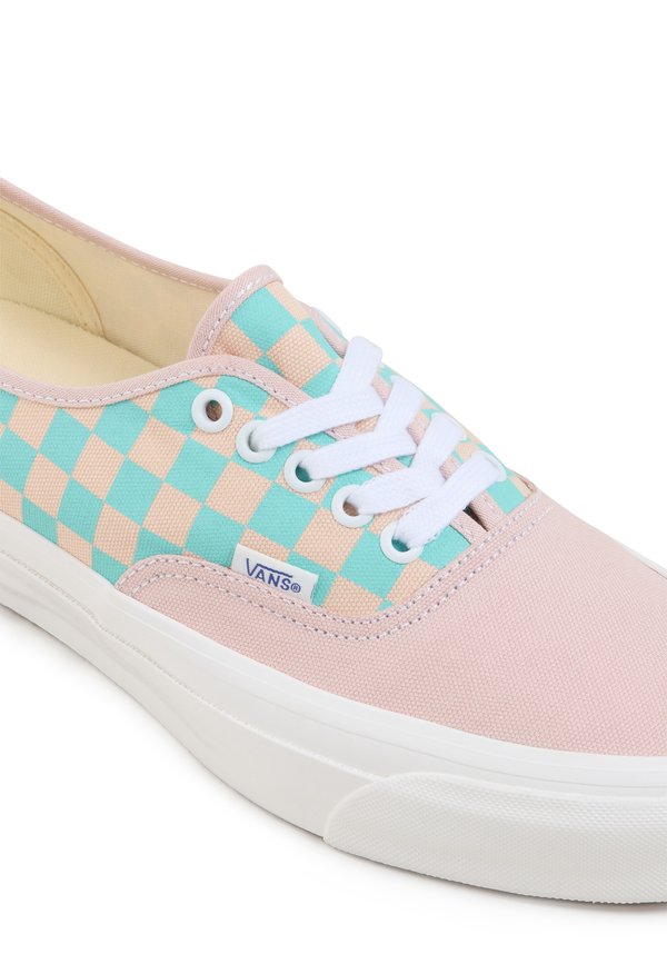 Vans PREMIUM AUTHENTIC 44