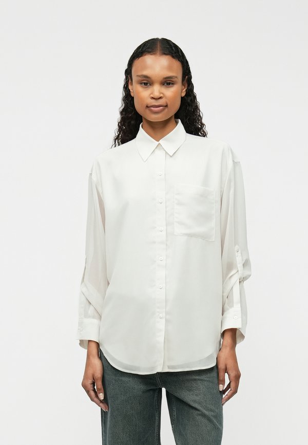 Calvin Klein ROLL SLEEVE UTILITY POCKET