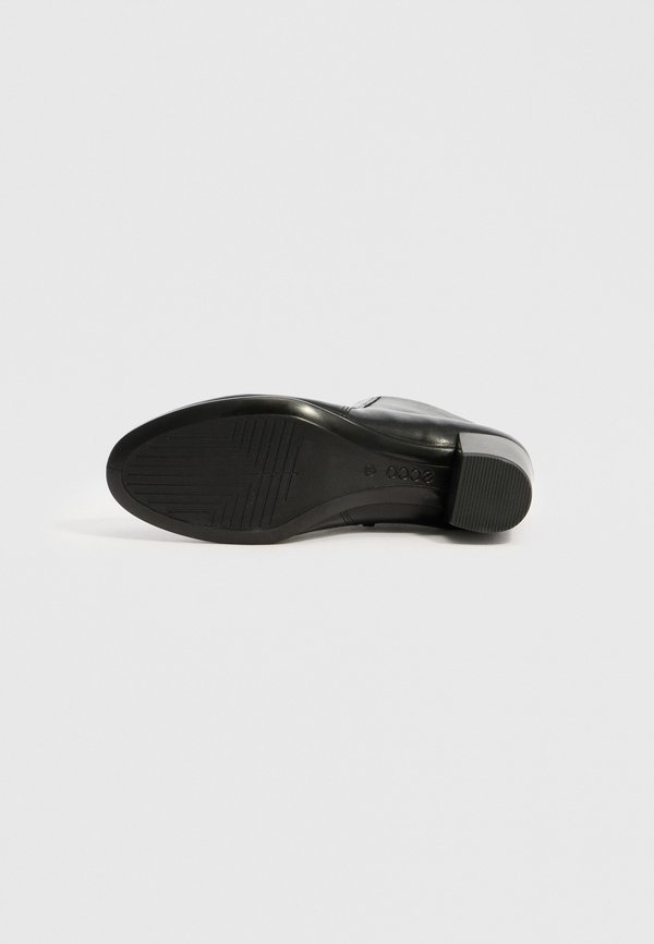ECCO SHAPE