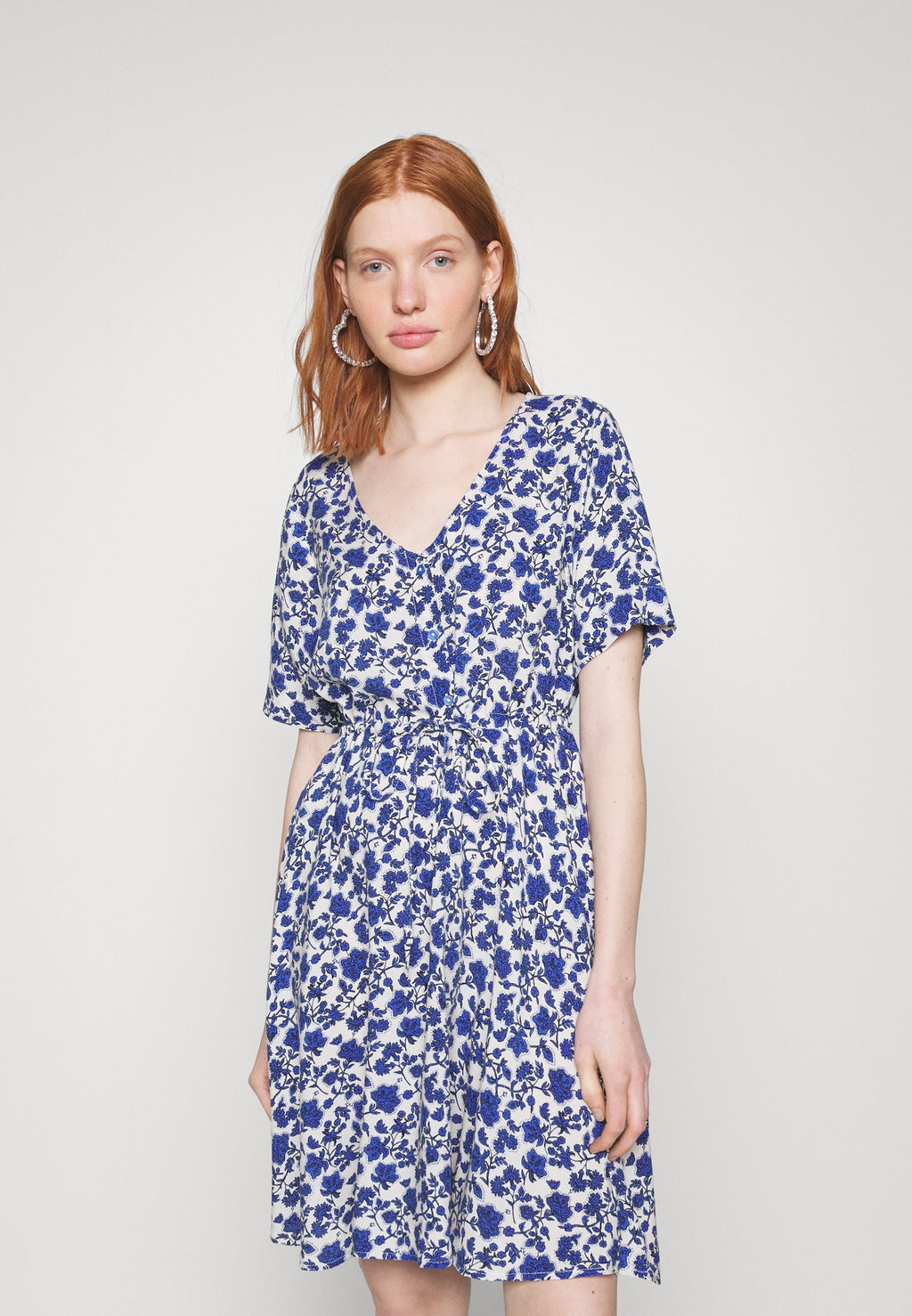 ONLVIOLA BUTTON DRESS Media 3