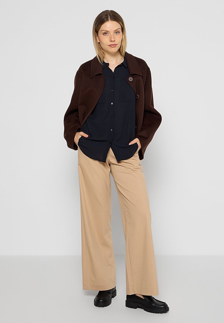 Claudie Pierlot CLAUDINECAPSULE