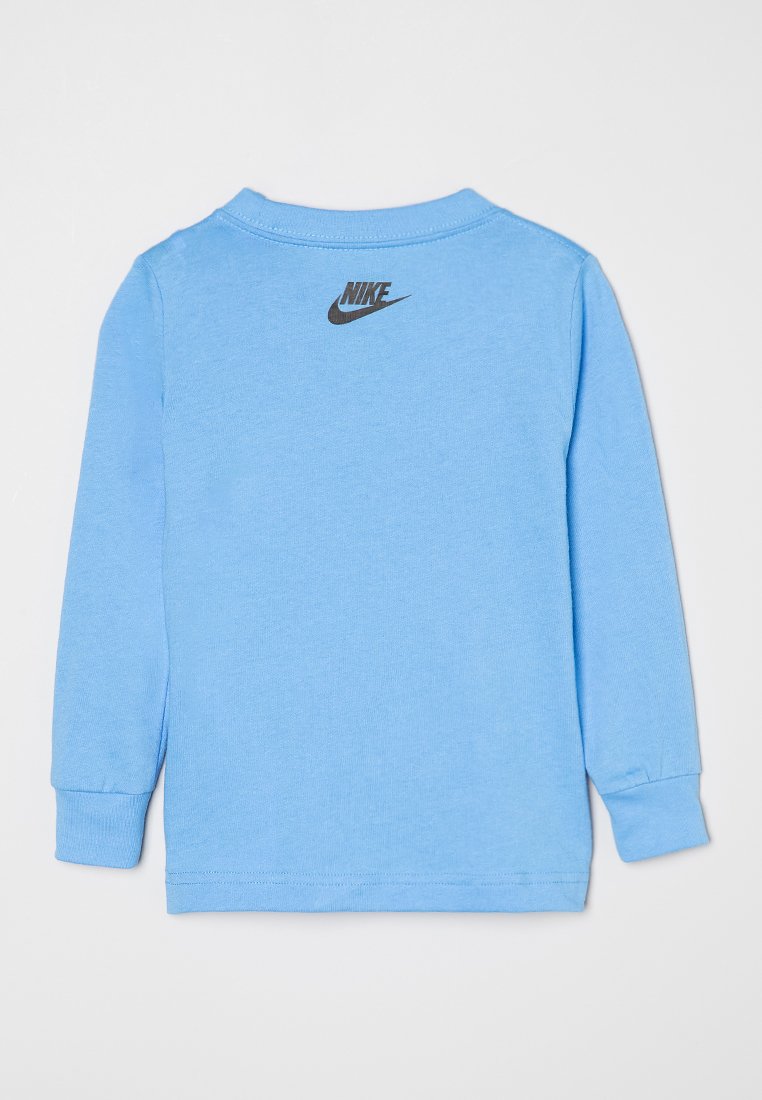 Nike Sportswear