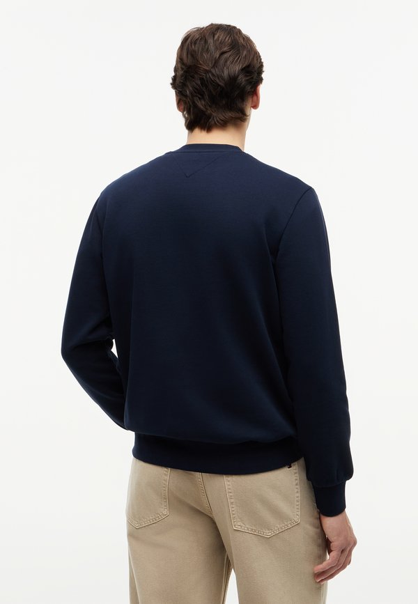 Tommy Hilfiger SCRIPT STACK BRAND LOVE