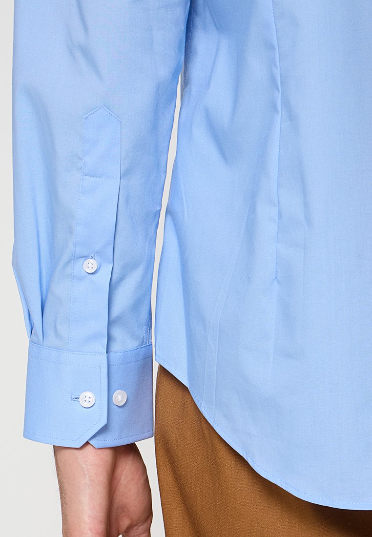 Michael Kors SLIM FIT