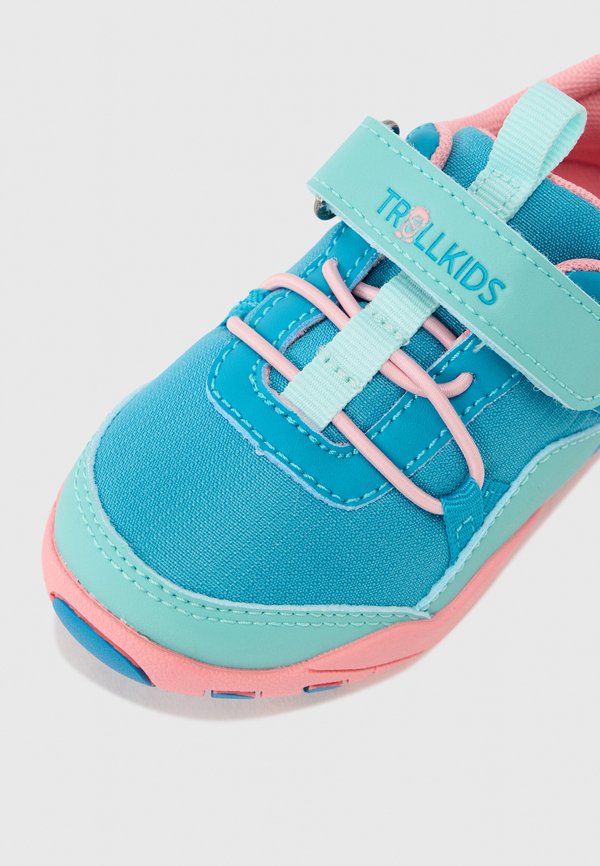 TROLLKIDS KIDS SKALAND BAREFOOT HIKER UNISEX