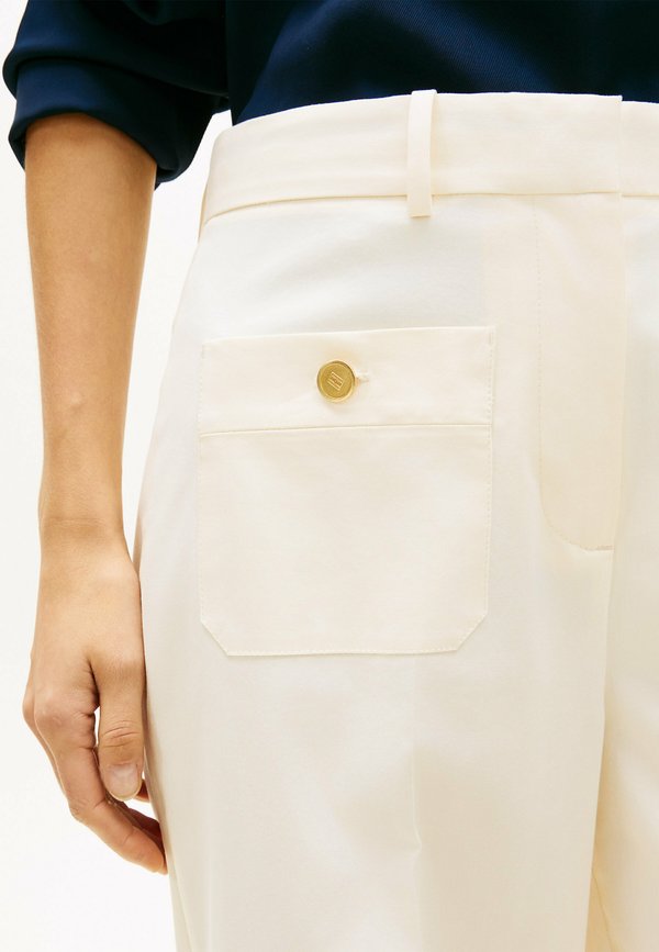 Tommy Hilfiger PREPPY WIDE LEG CHINO