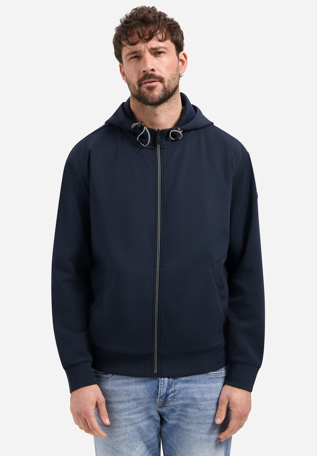 HOODED Media 3