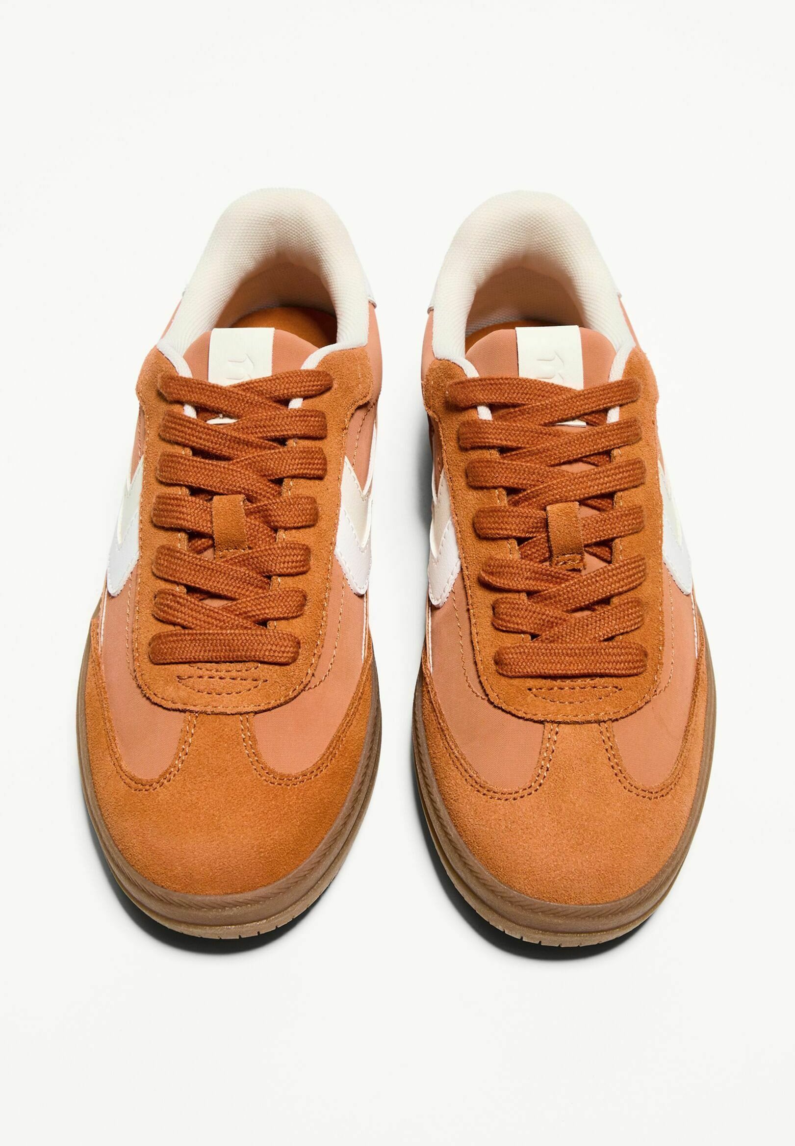 Bershka RETRO