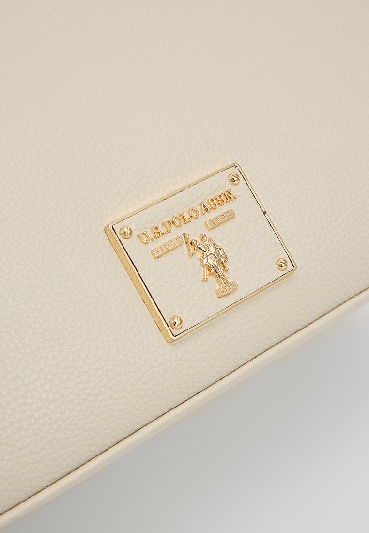 U.S. Polo Assn.