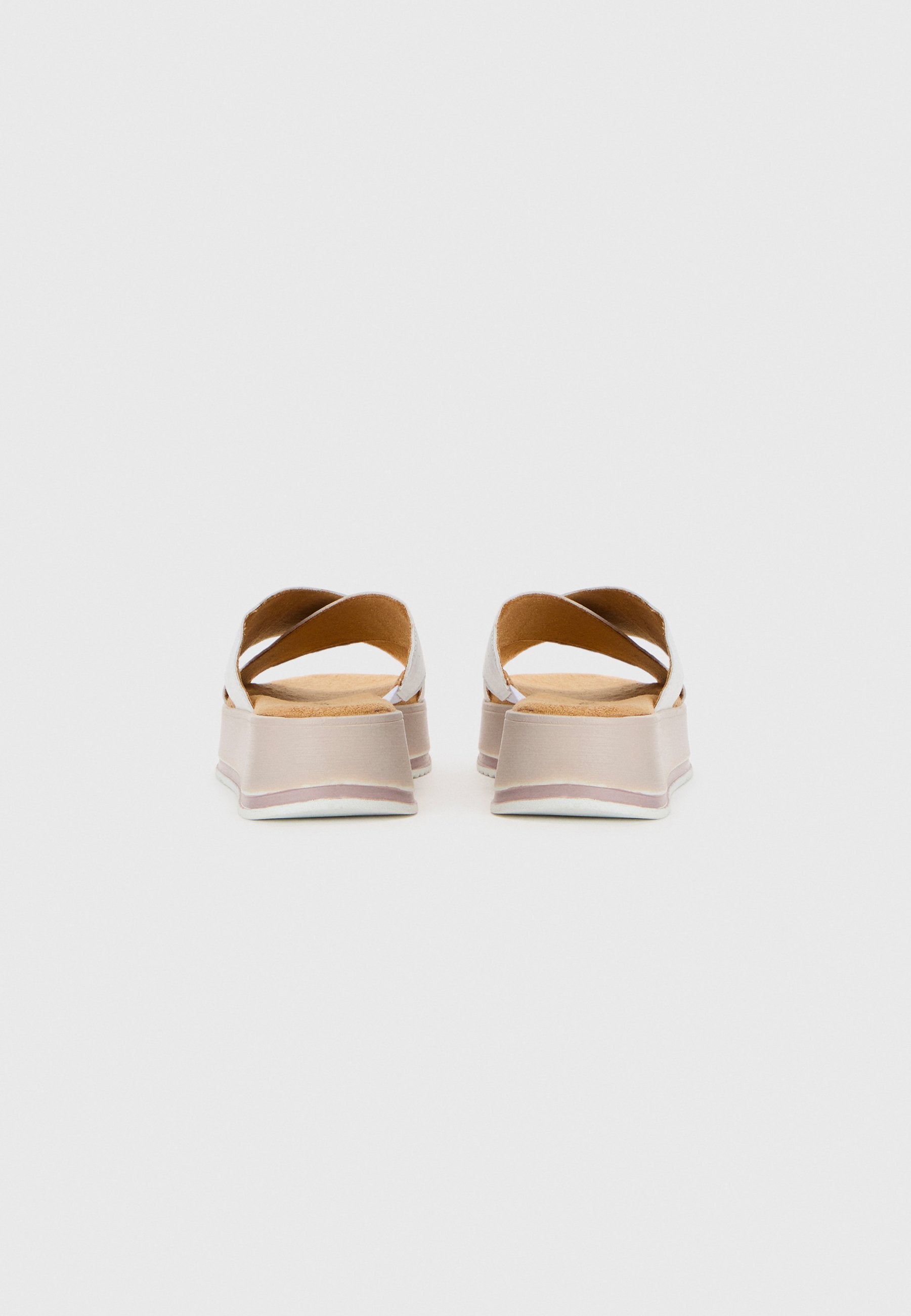 s.Oliver Pantolette flach Media 3