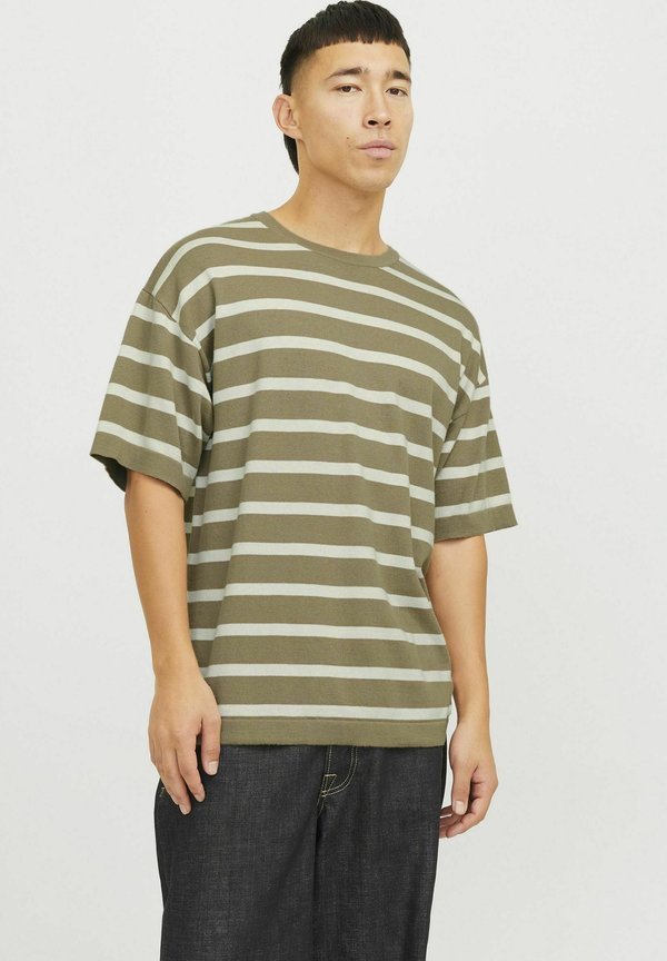 Jack & Jones Knitted Plain Knitted - Basic T-shirt - coriander