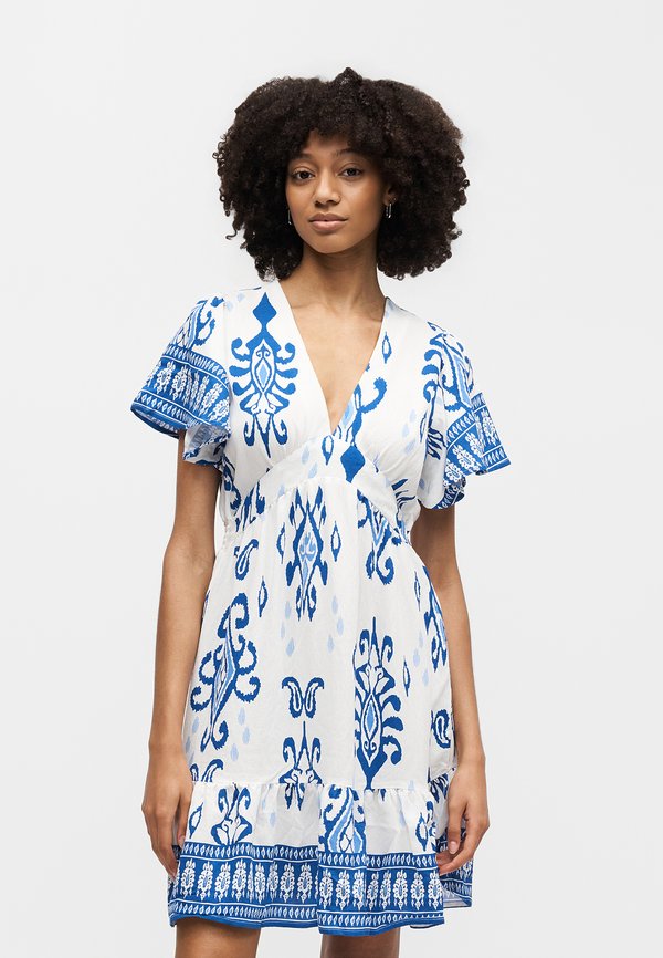 ONLY ONLMORRISON V NECK SHORT DRESS  - Day dress - cloud dancer/blue ikat