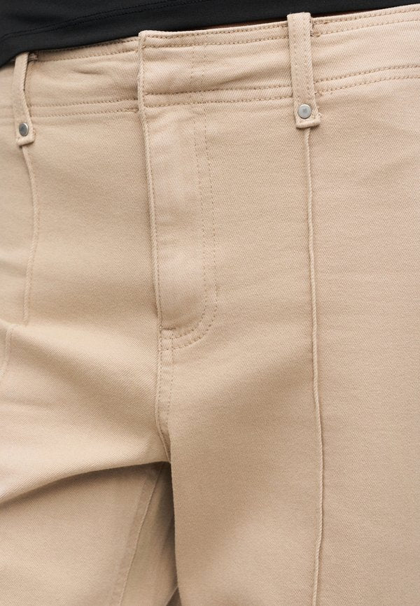 Vero Moda Tall VMMARLA PINTUCKS