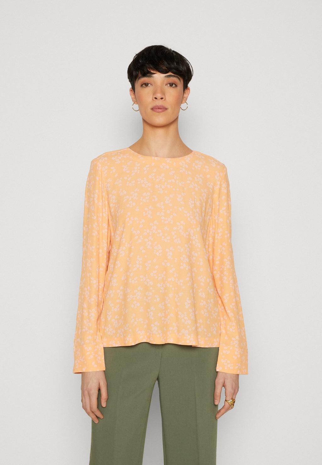 Esprit Bluse Media 4