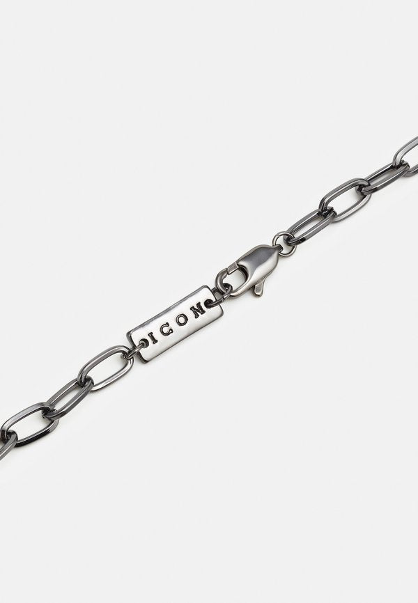 Icon Brand OVAL PENDANT NECKLACE UNISEX