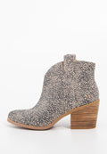 TOMS CONSTANCE