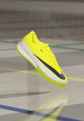 Nike Performance VAPOR 17 ACADEMY IC UNISEX - Indoor football boots - moon particle/black/lemon