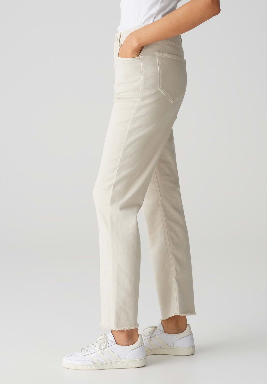 OPUS MID RISE ANKLE FLARED FIT