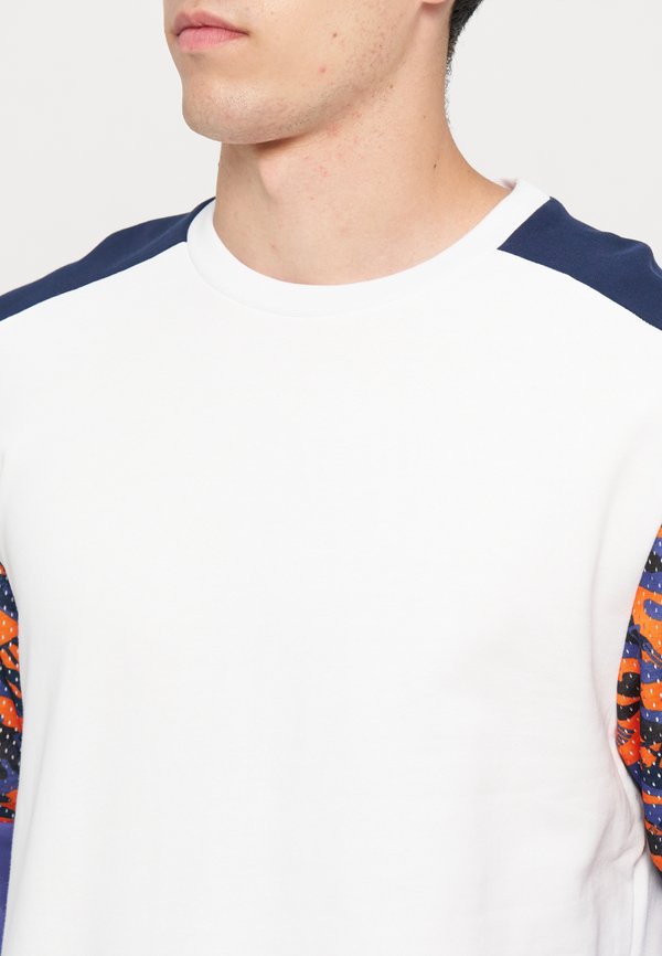 EA7 Emporio Armani