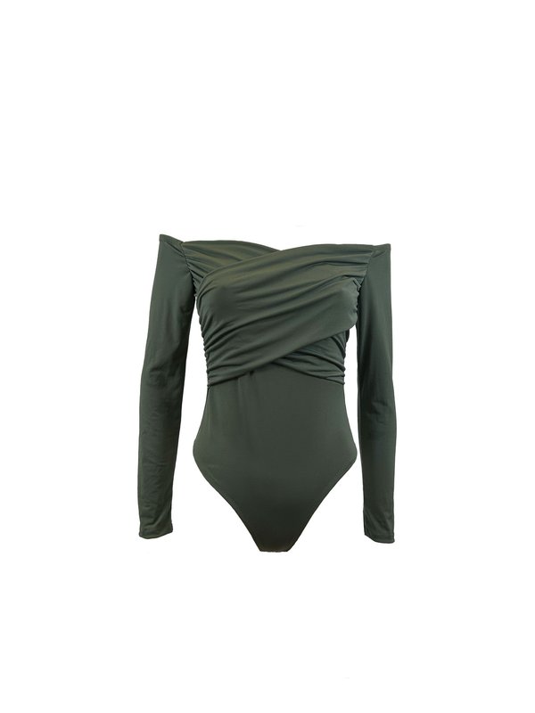 WAL G. HALLE OFF SHOULDER