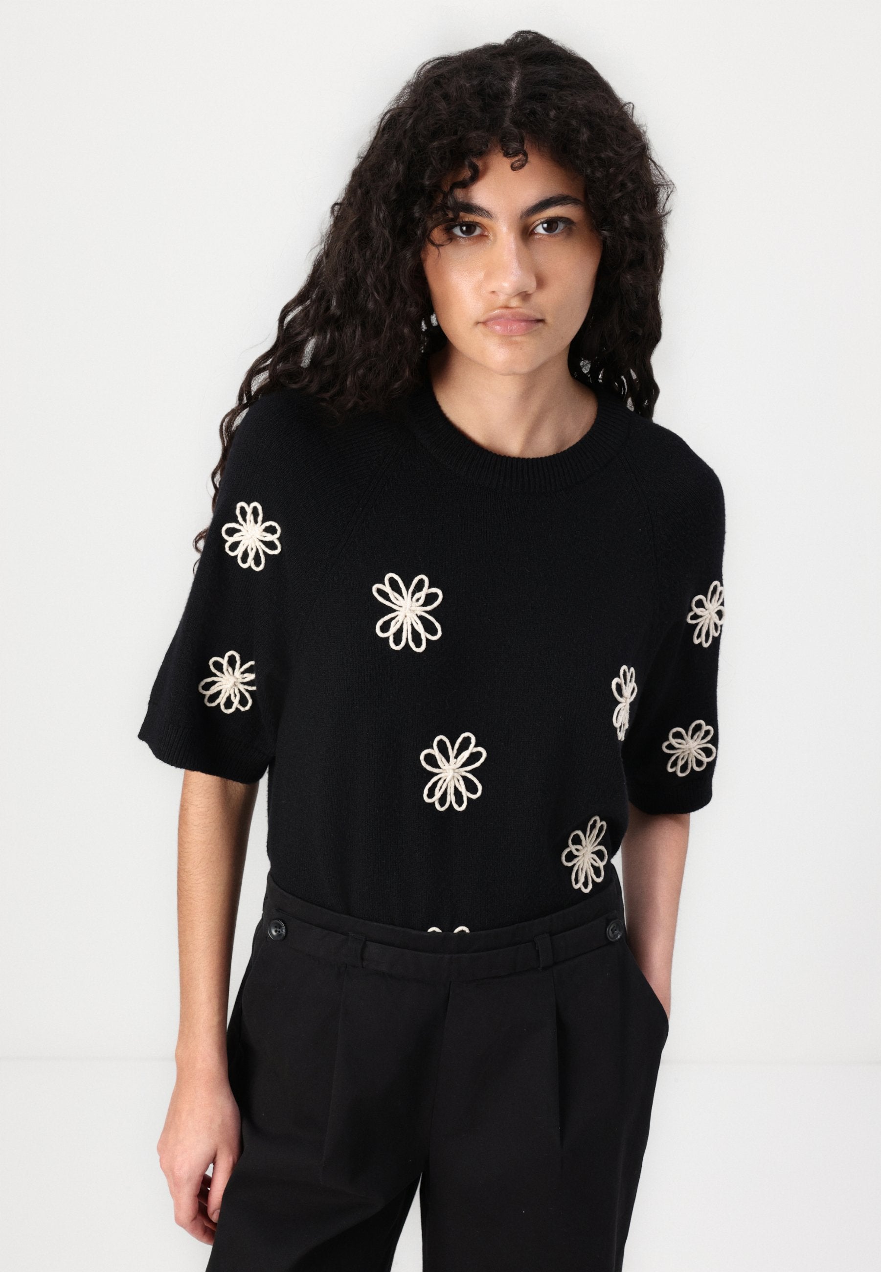 ONLSTELLA WIDE PULL UP PANT Media 5