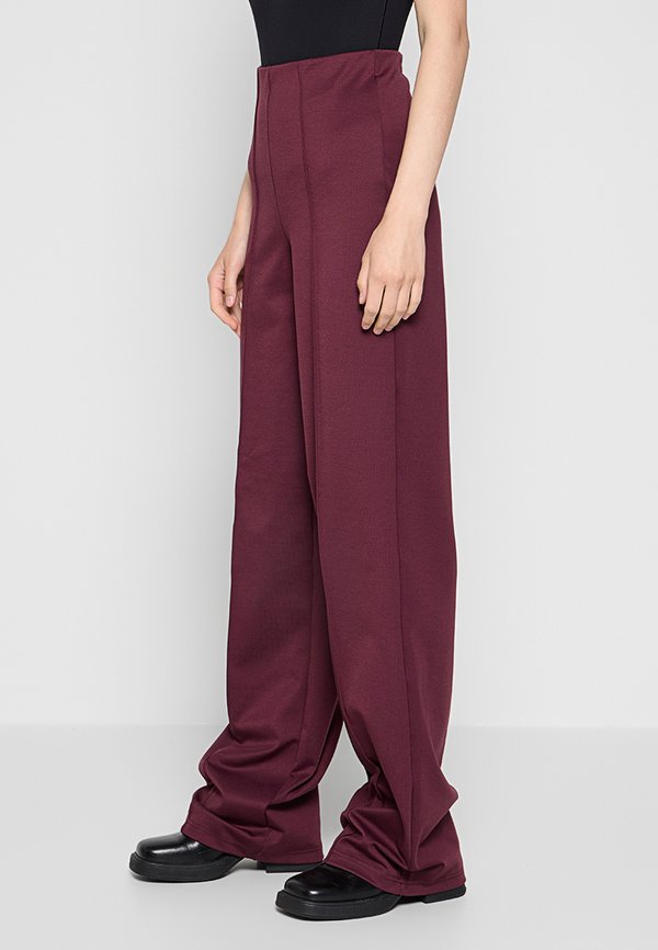 Vero Moda Tall VMLUCCA