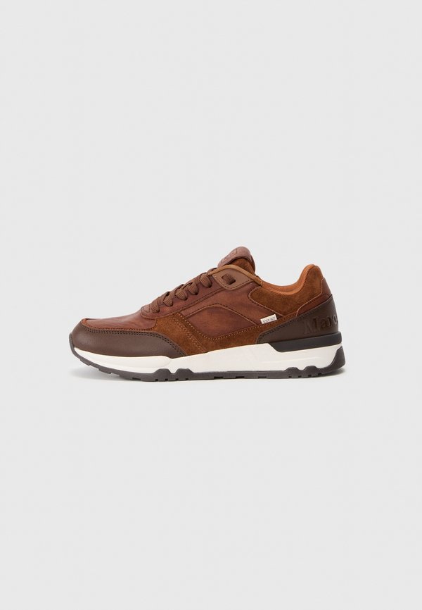 Marc O'Polo PETER 11